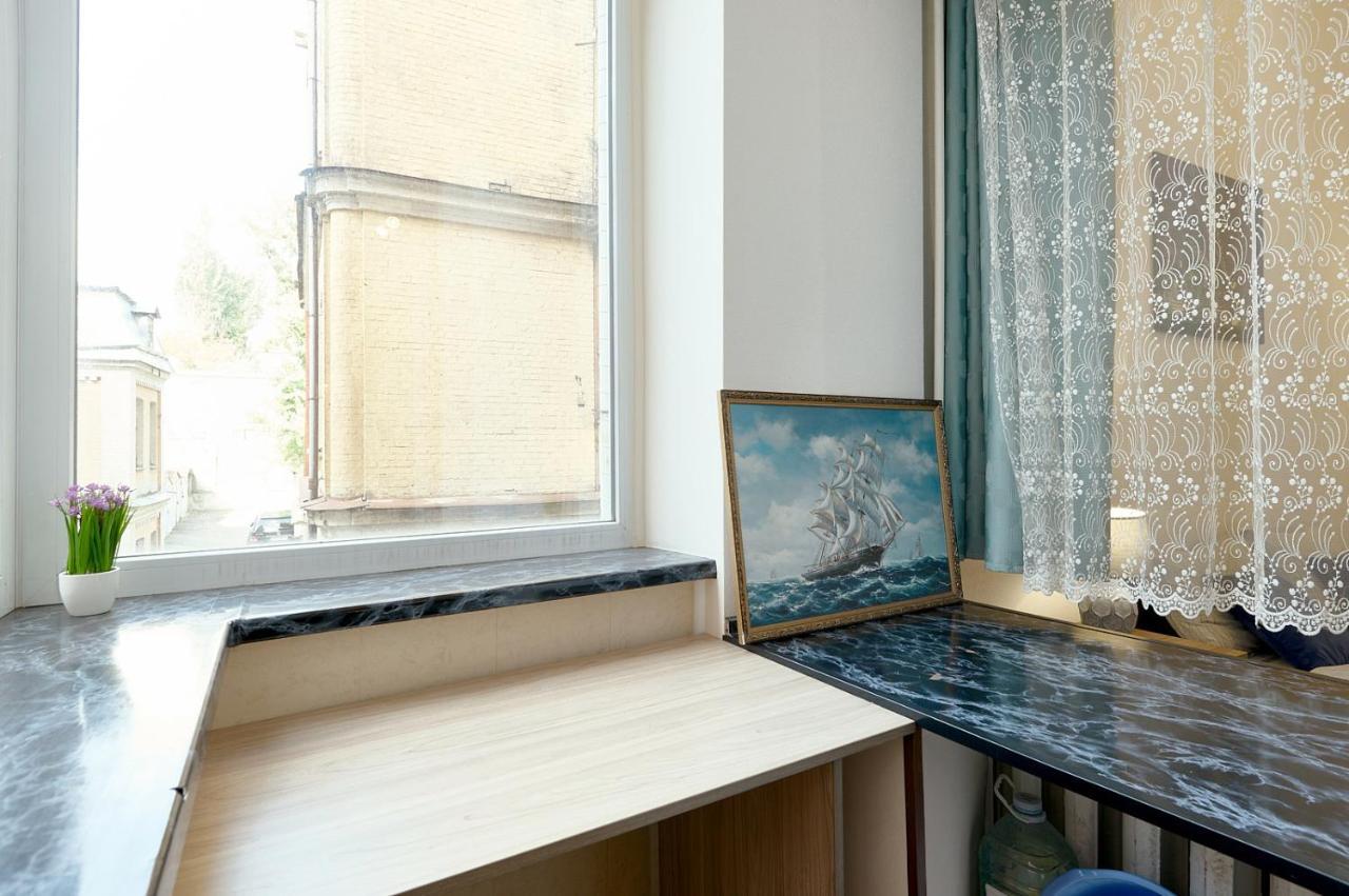 S12-58 Modern Aparthotel With Two 2Bedrooms In Central Kiev - Bessarabska Squere - Gulliver Mall - Olympic Stadium - Palace Of Sports - Saksahanskoho St, 12Б Exterior photo